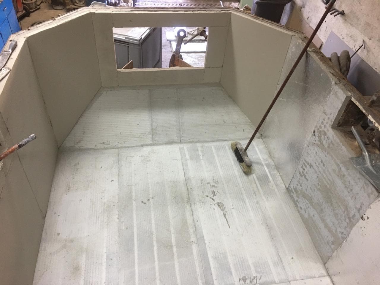 Instandgesetzter Dosierofen nach Teilreparatur durch SBS Industrial Solutions