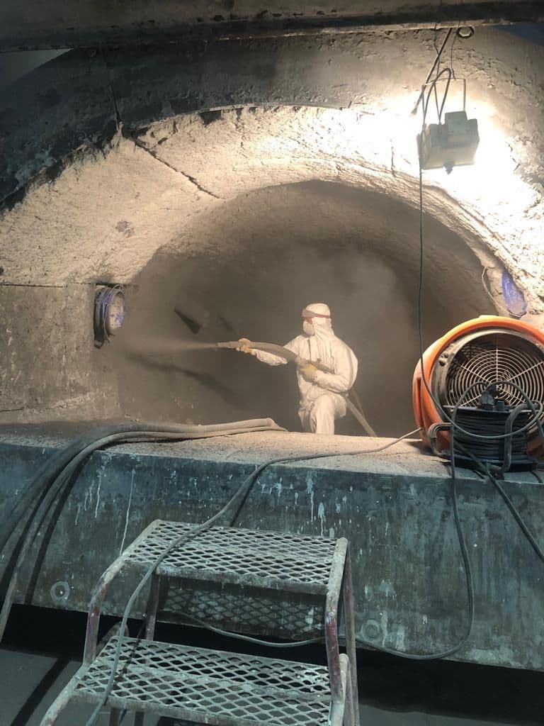 Detailansicht der aufgetragenen Shotcrete-Schutzschicht